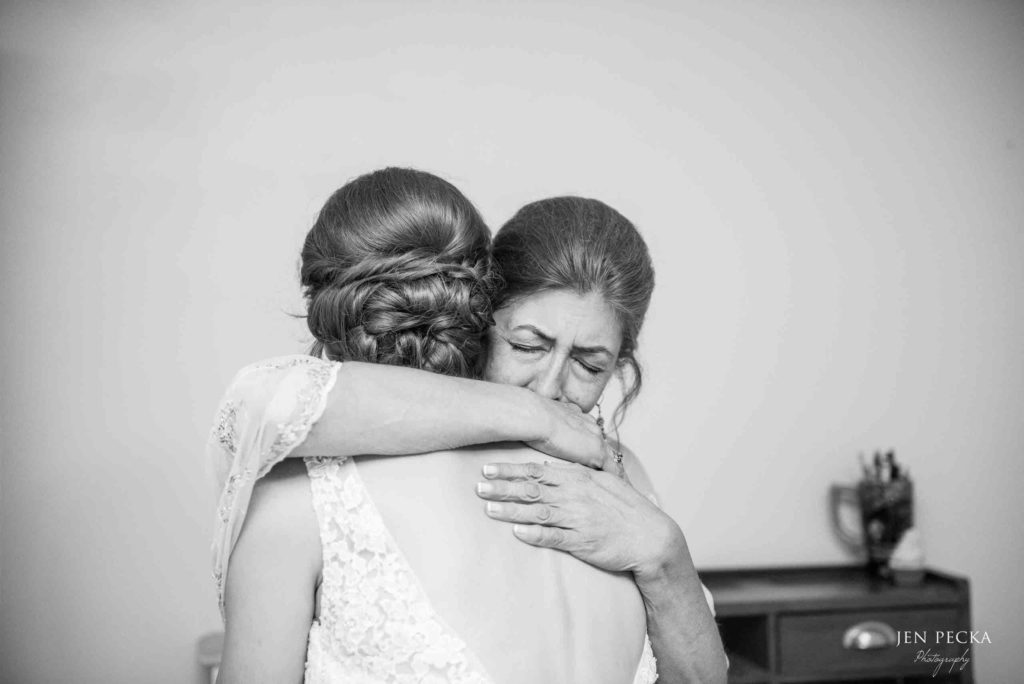 lynsay-will-traditions-at-the-glen-wedding-binghamton-ny-jen-pecka-photography-36