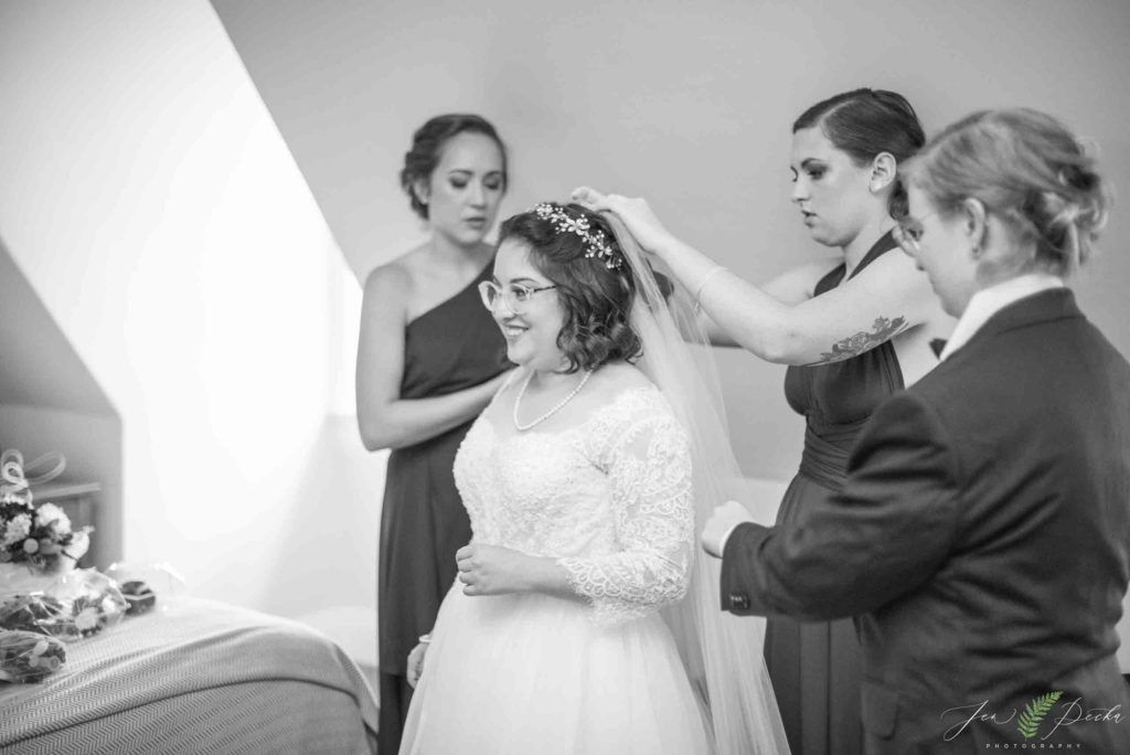 emily-jacob-cooperstown-wedding-jen-pecka-photography-farmers-museum-76