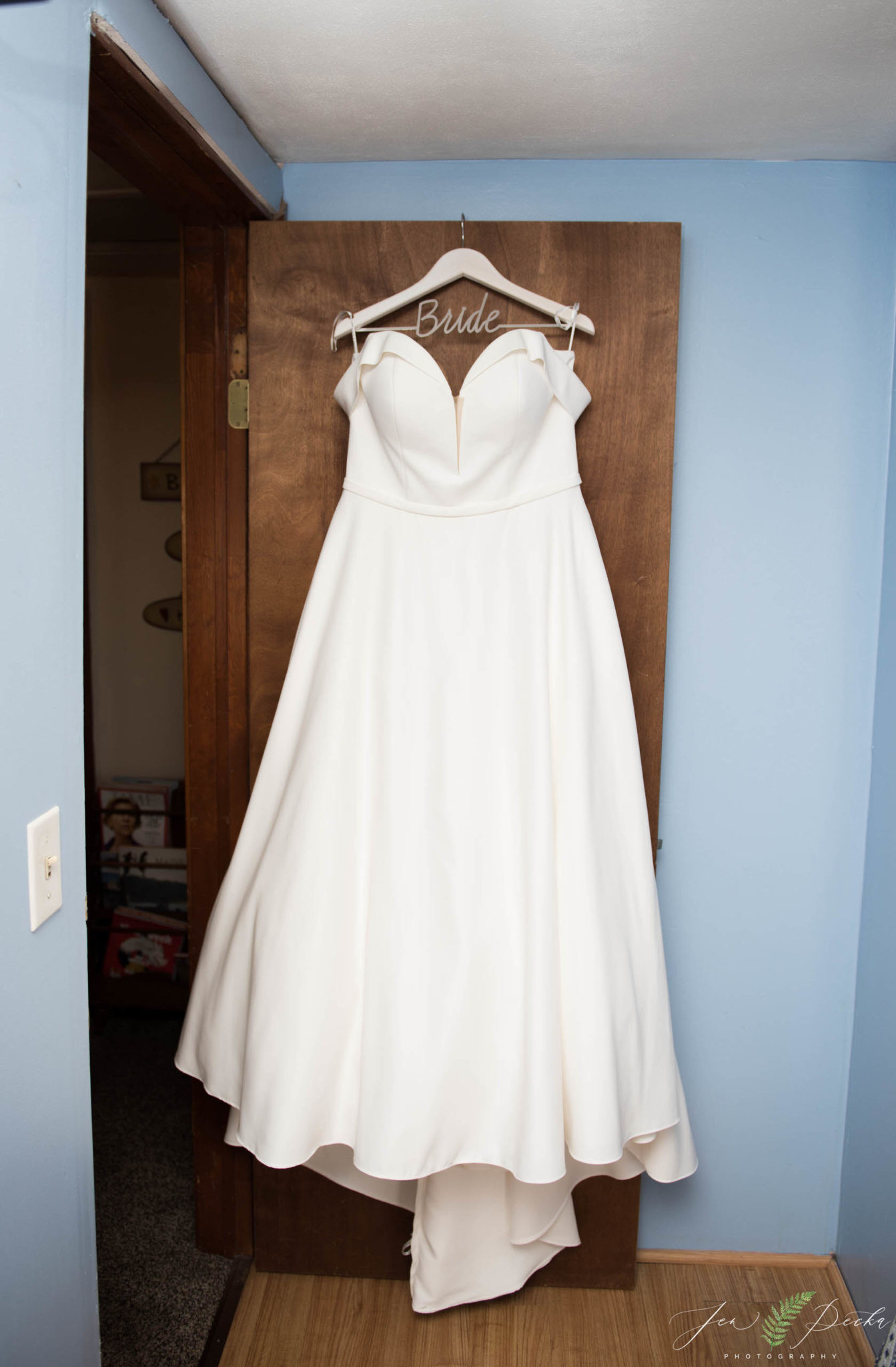 Lindsay + Sammy Terra Cotta Wedding in Owego, NY » Jen Pecka